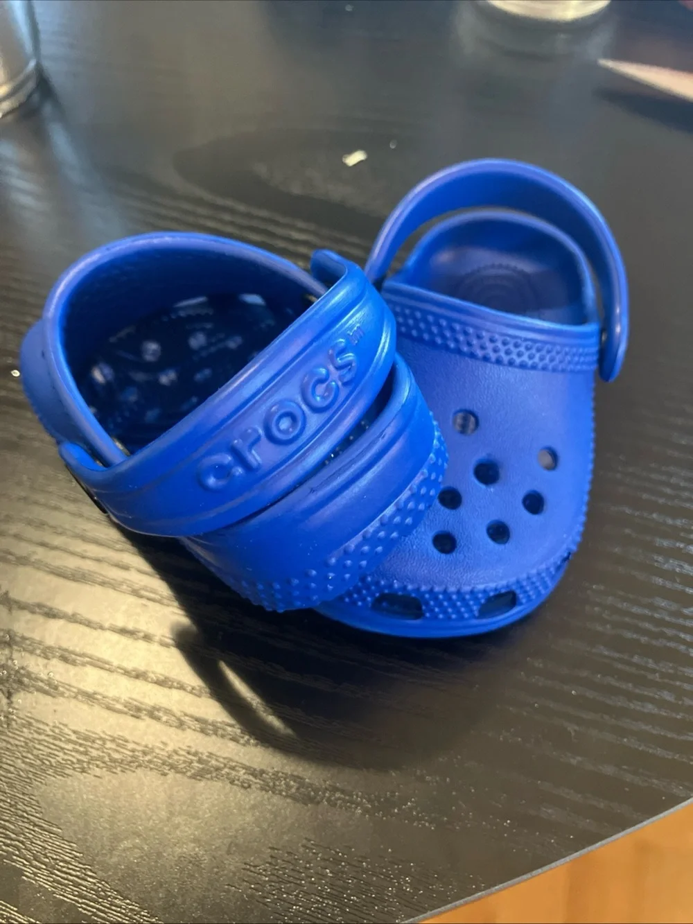 Crocs Littles Classic Clogs -  Blue bolt (11441)Toddler C2/C3 Shoes NWT